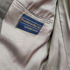 University Club by RALPH LAUREN Classic Gray Men's Sportscoat